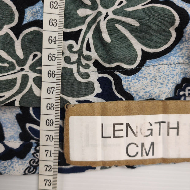 Ocean & Earth Shirt adult Size Small Vintage Floral Rayon surf casual collar Y2K