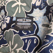 Ocean & Earth Shirt adult Size Small Vintage Floral Rayon surf casual collar Y2K